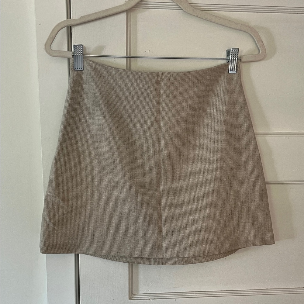 Aritzia Wilfred Tan Mini Skirt